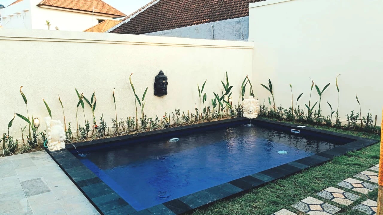 New villa for rent in west by pass sanur