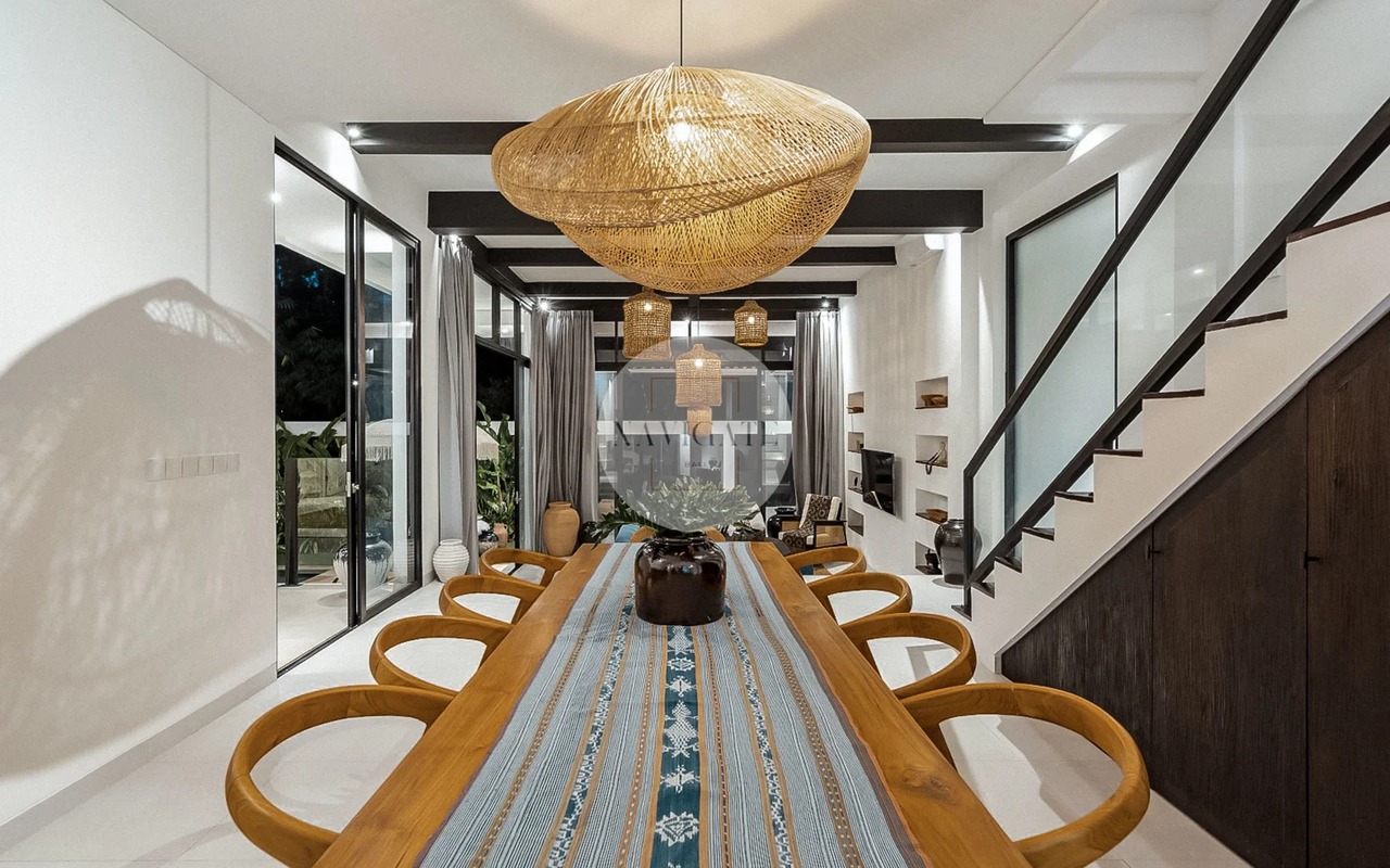 4BR NEWLY BUILD VILLA IN PERERENAN