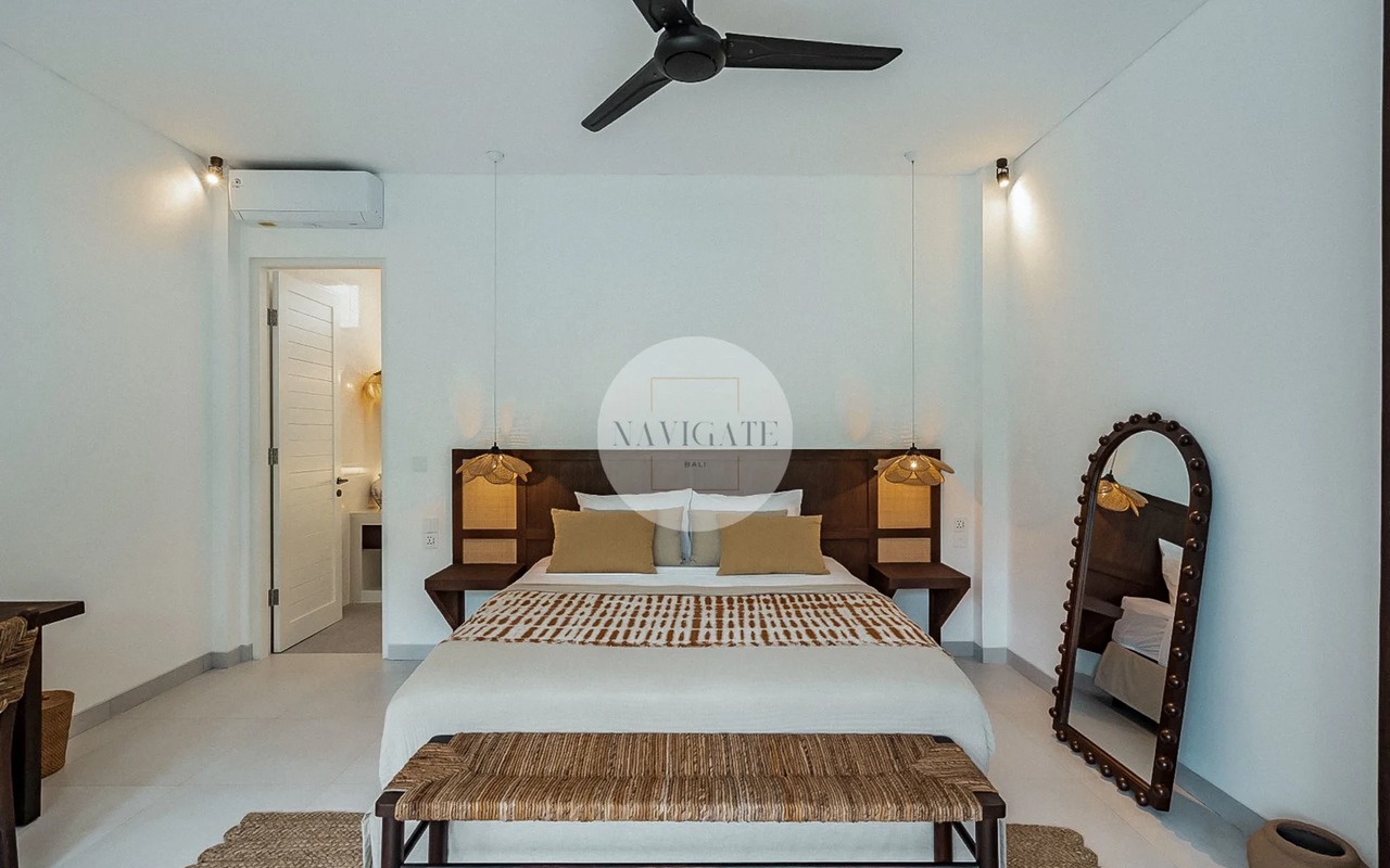 4BR NEWLY BUILD VILLA IN PERERENAN