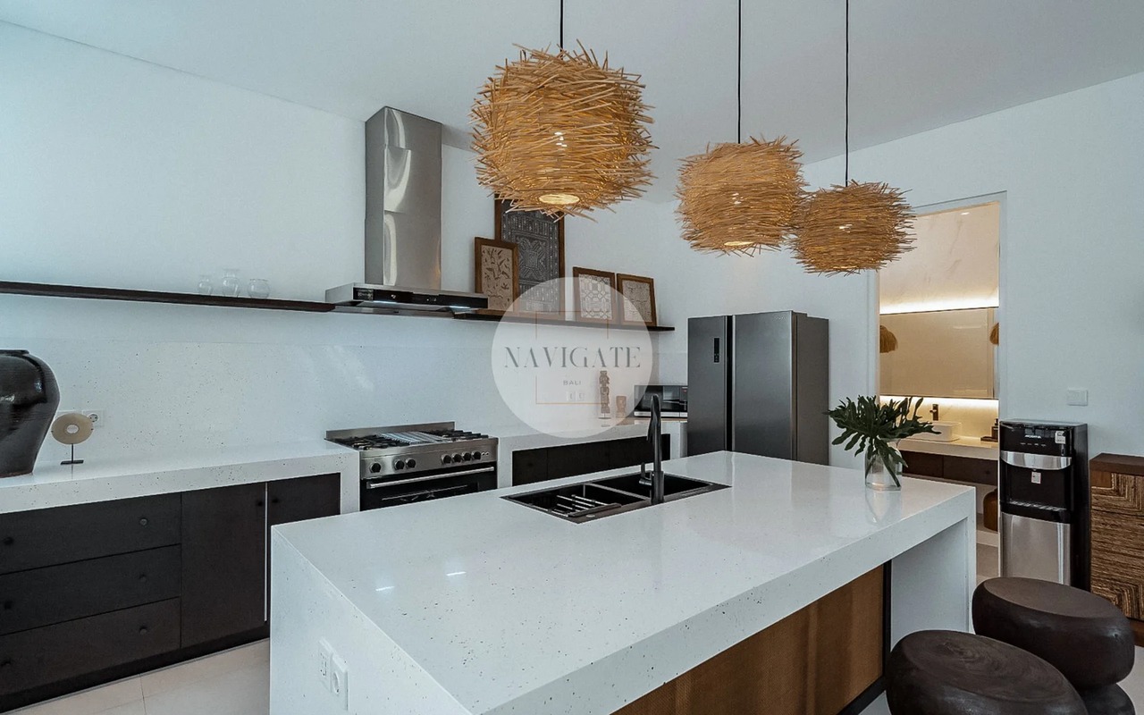 4BR NEWLY BUILD VILLA IN PERERENAN