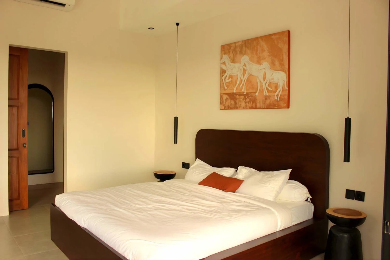 Negotiable 2BR Villa for Lease in Kedung