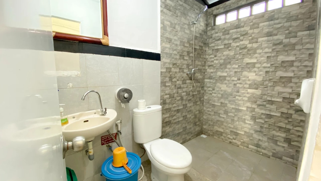 Kriskos Double room with AC private