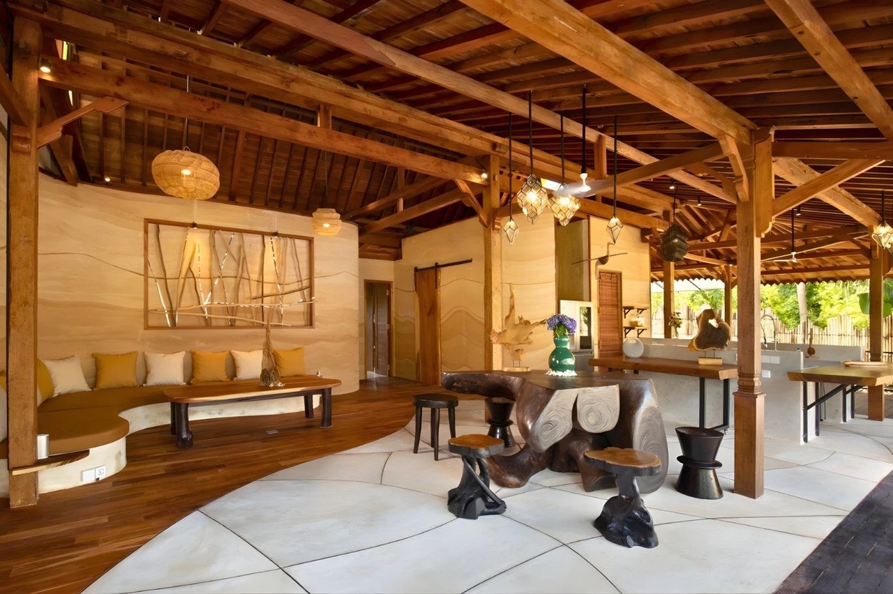 LEASEHOLD 4BR Jungle View Villa