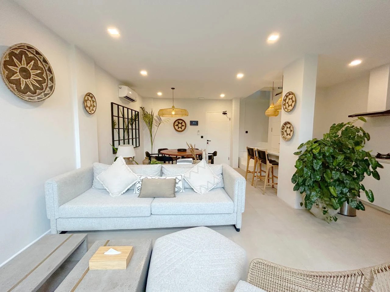 Modern 2 Beds Villa in Berawa - Canggu