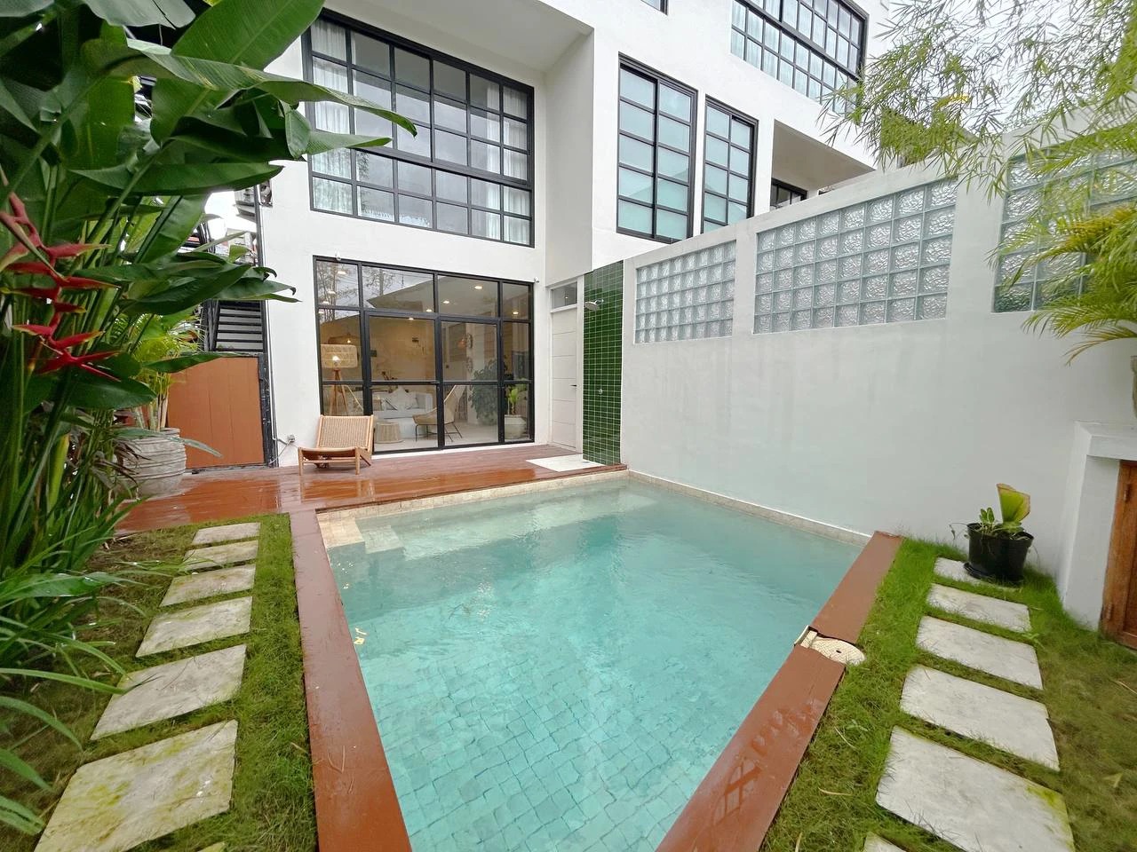 Modern 2 Beds Villa in Berawa - Canggu