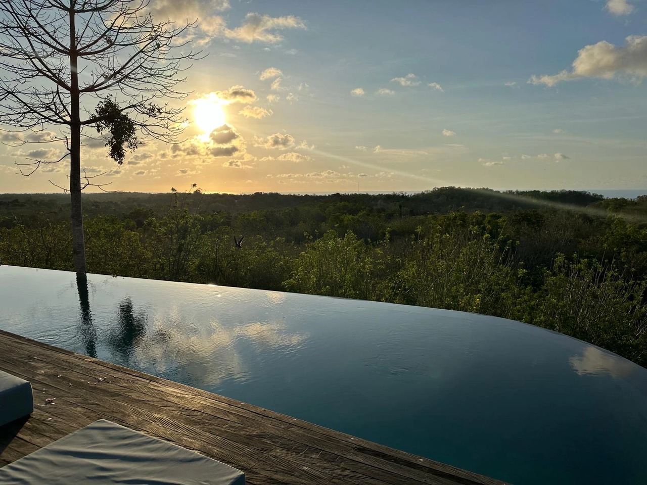Panoramic 6BR Luxury Villa w/ Rooftop