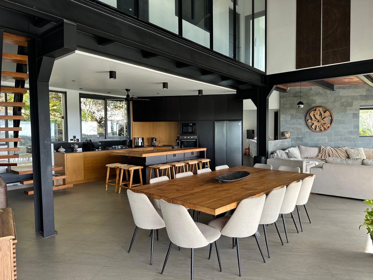 Panoramic 6BR Luxury Villa w/ Rooftop
