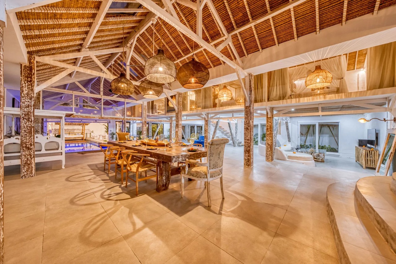 4BD Luxury Azur Cemagi Villa