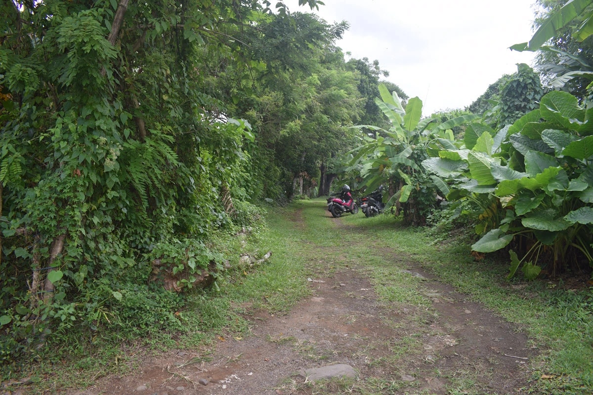 YEH GANGGA, 1410m² Oceanfront Gem