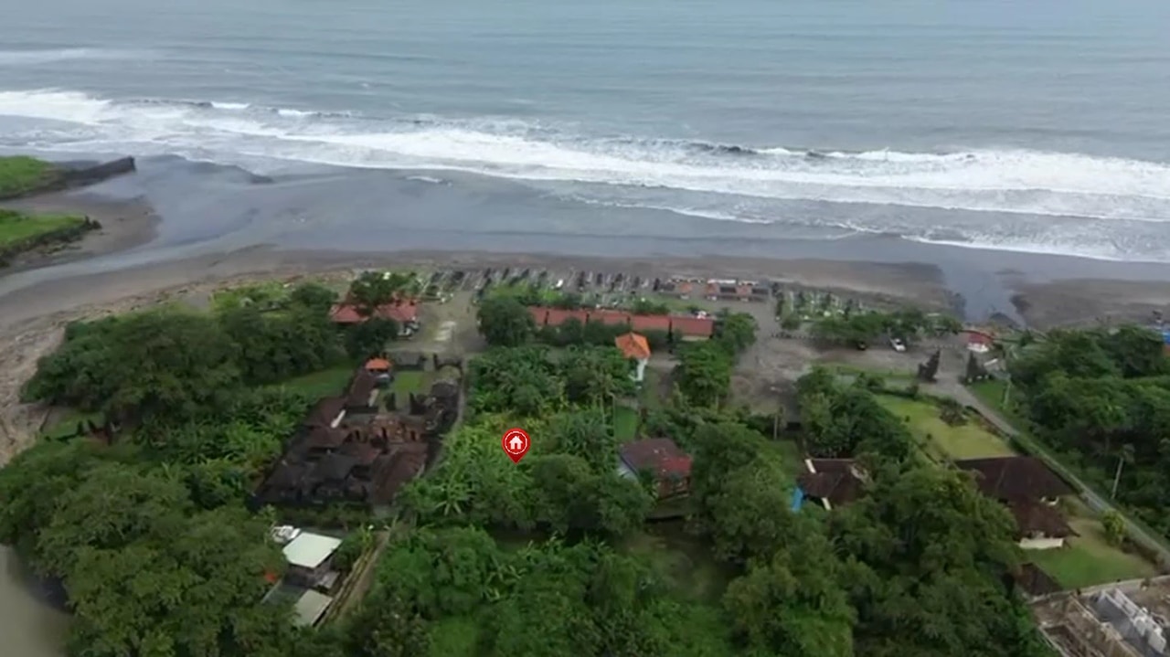 YEH GANGGA, 1410m² Oceanfront Gem