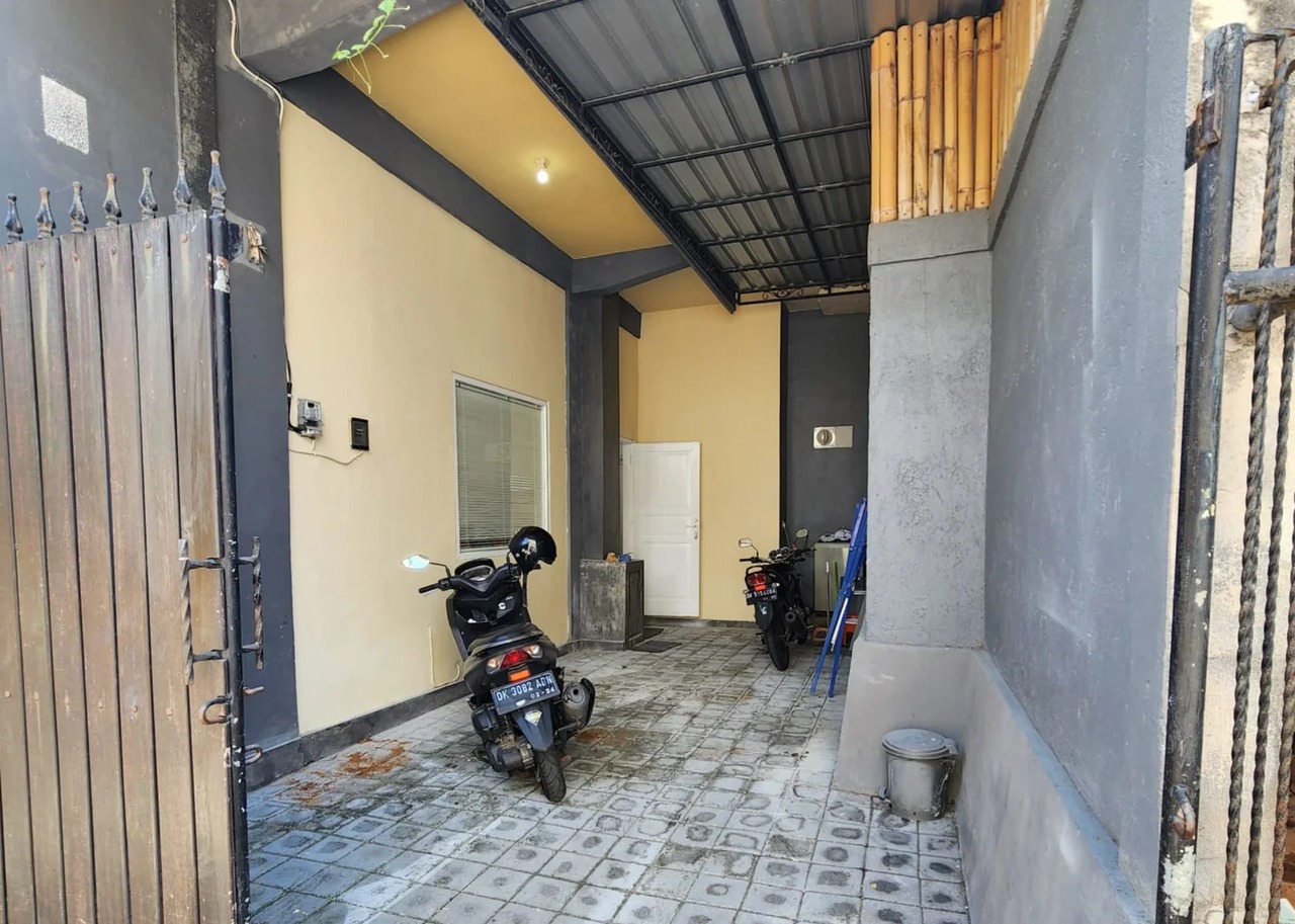 Sunlit 1 Bedroom Villa in Tibubeneng