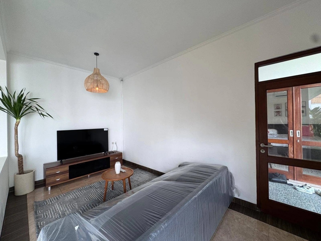 2 BEDROOM VILLA IN CENTRAL BERAWA