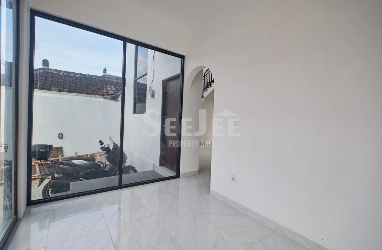 FREEHOLD MODERN HOUSE-VILLA IN PADONAN