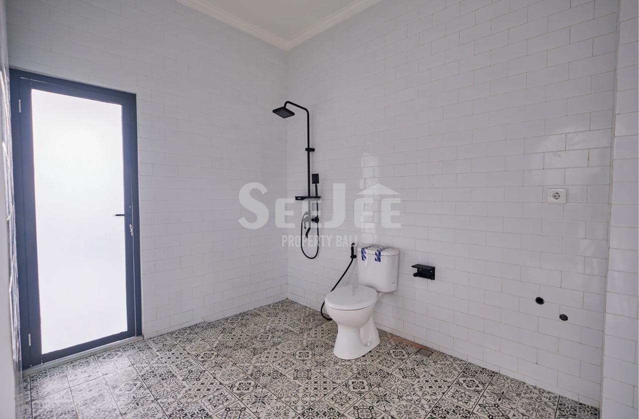 FREEHOLD MODERN HOUSE-VILLA IN PADONAN