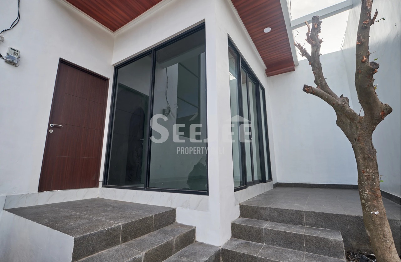 FREEHOLD MODERN HOUSE-VILLA IN PADONAN