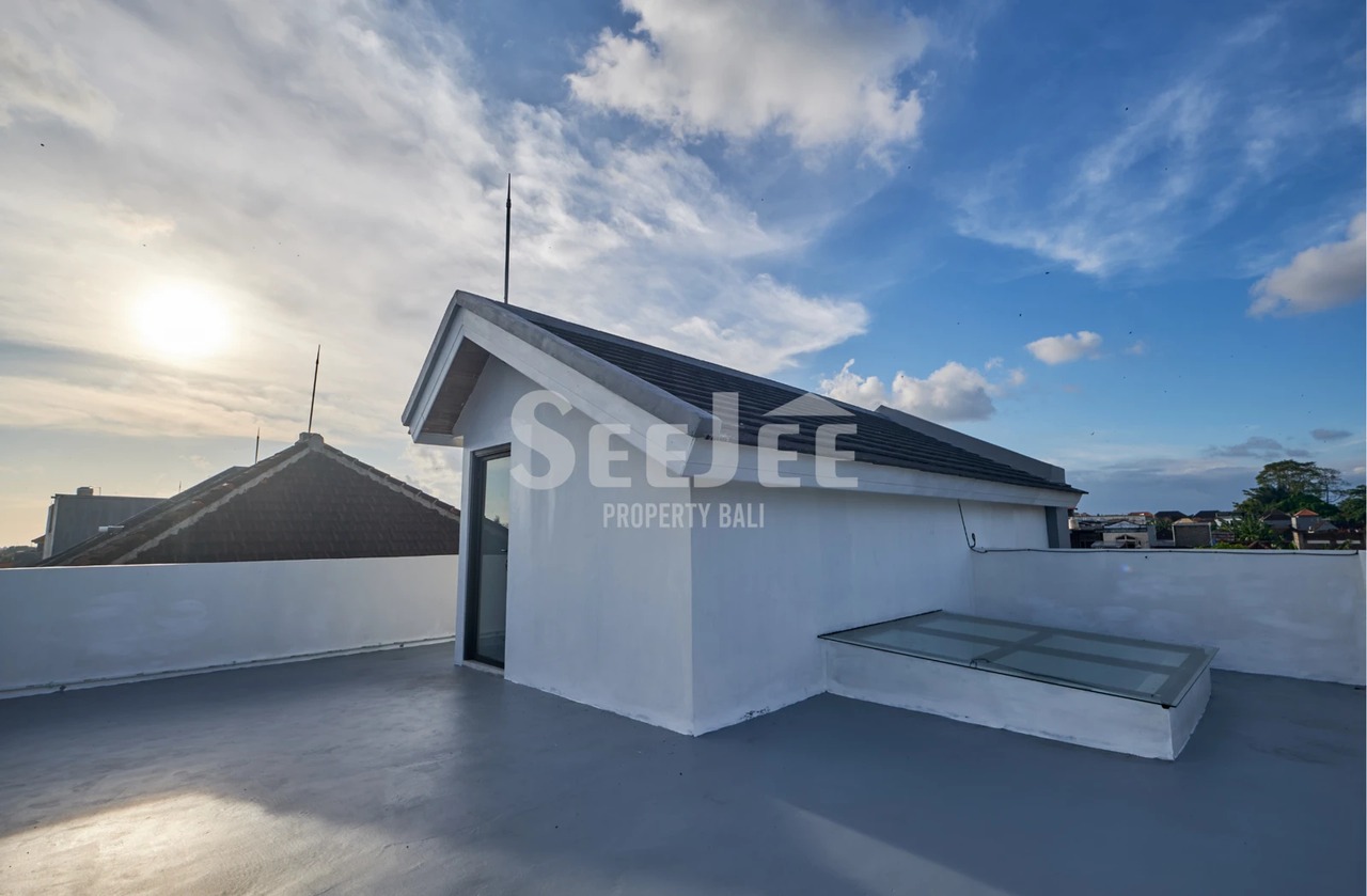 FREEHOLD MODERN HOUSE-VILLA IN PADONAN