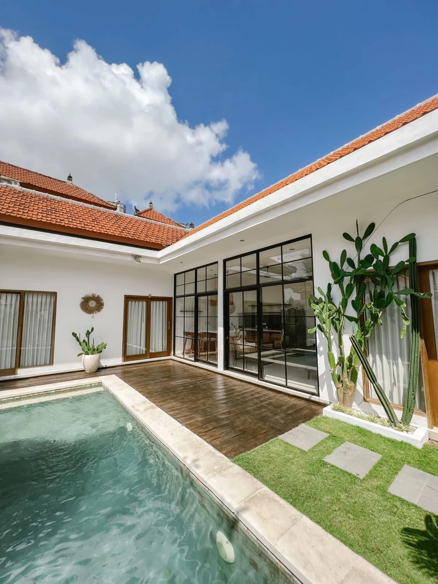 Stunning 3BR Villa Neighborhood Friendly