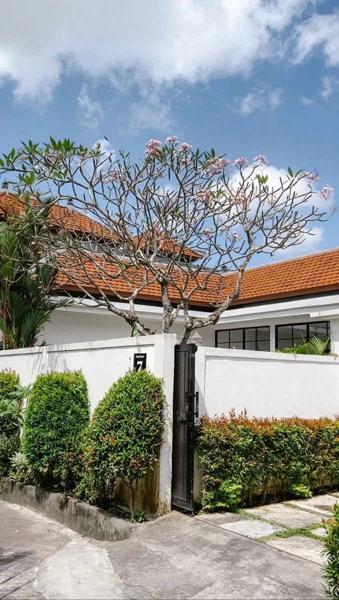 Stunning 3BR Villa Neighborhood Friendly