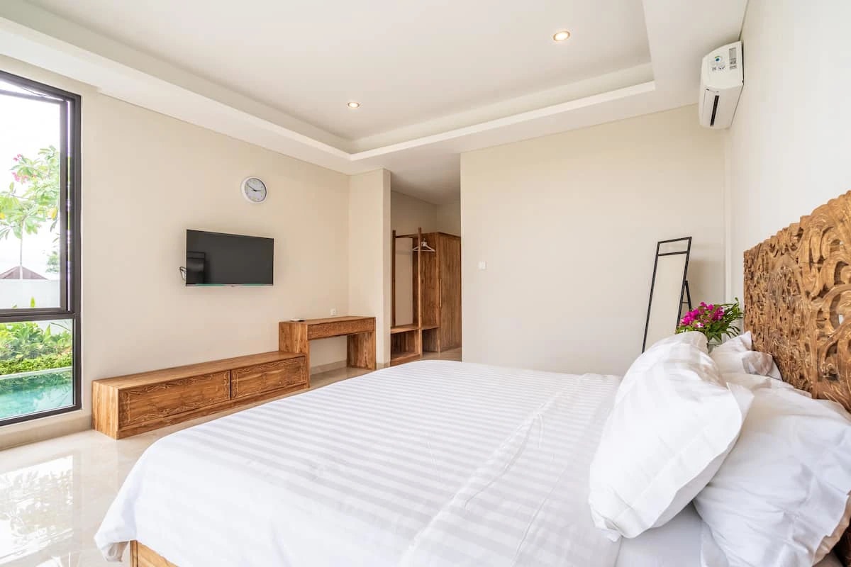 LUXURY VILLA OCEAN VIEW & GARDEN ULUWATU