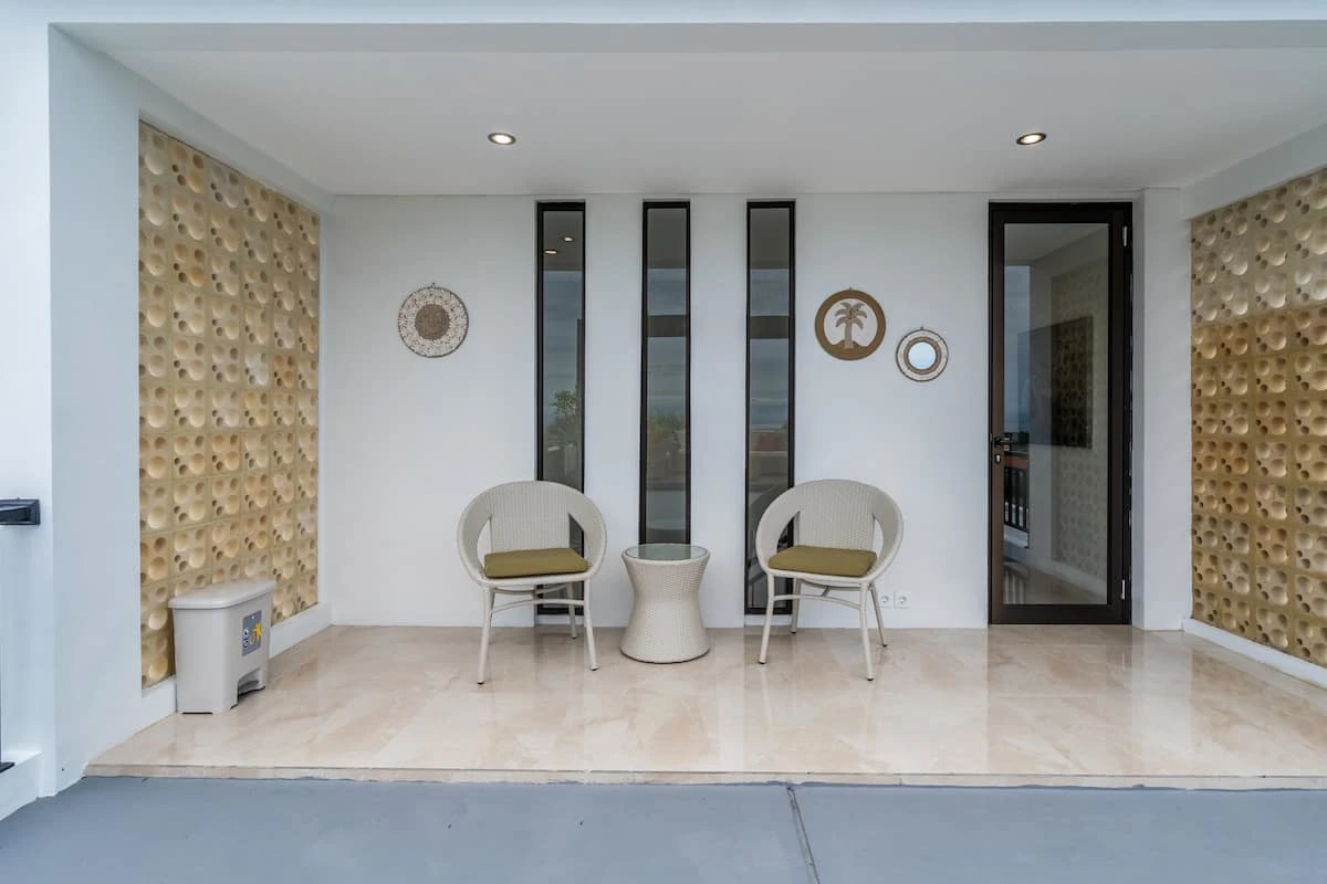LUXURY VILLA OCEAN VIEW & GARDEN ULUWATU
