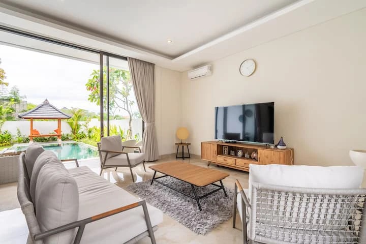 LUXURY VILLA OCEAN VIEW & GARDEN ULUWATU