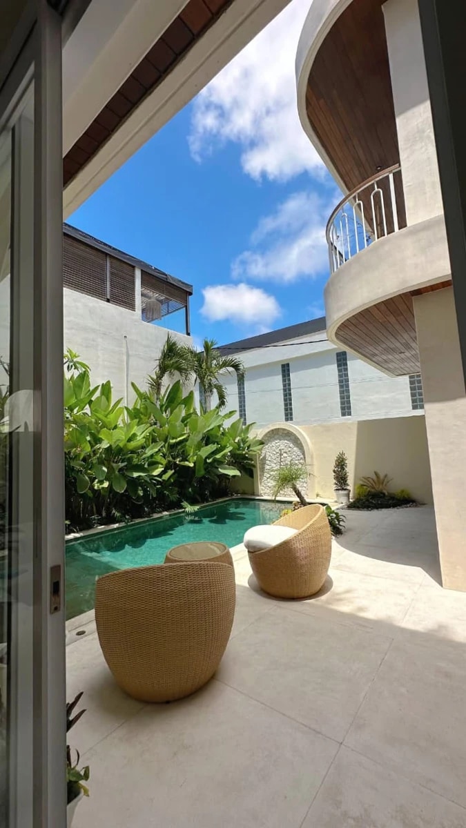 Luxurious 3BR Mediterranean Villa w/ Roo