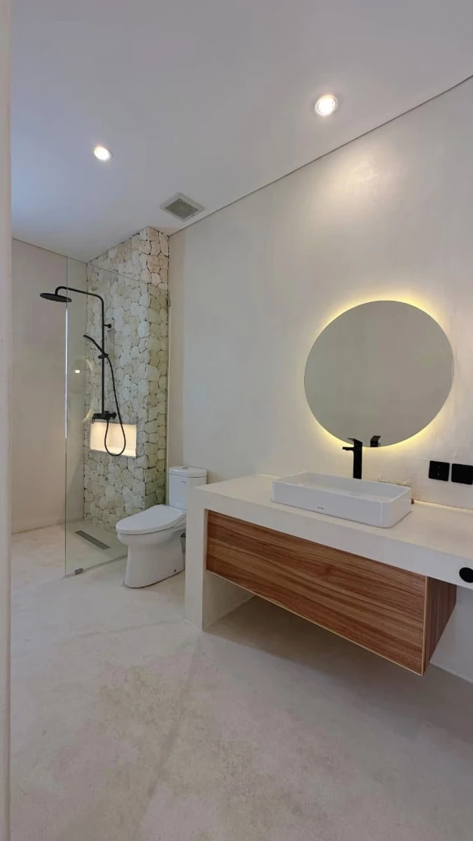 Luxurious 3BR Mediterranean Villa w/ Roo