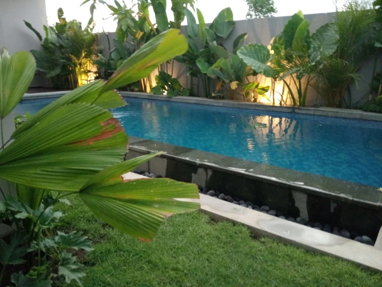 Modern 3BR Villa w/ Rooftop 