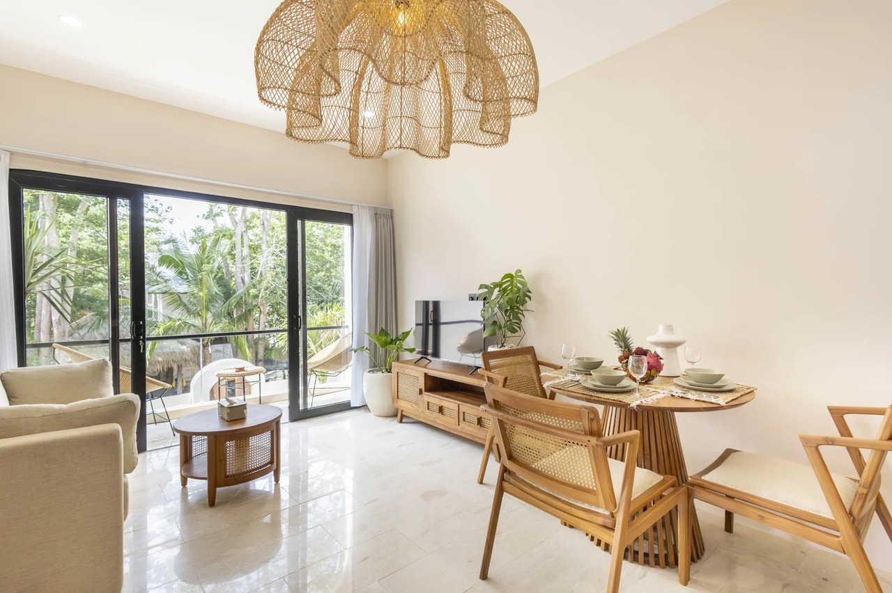 Stylish 1BR Mediterranean Apartment