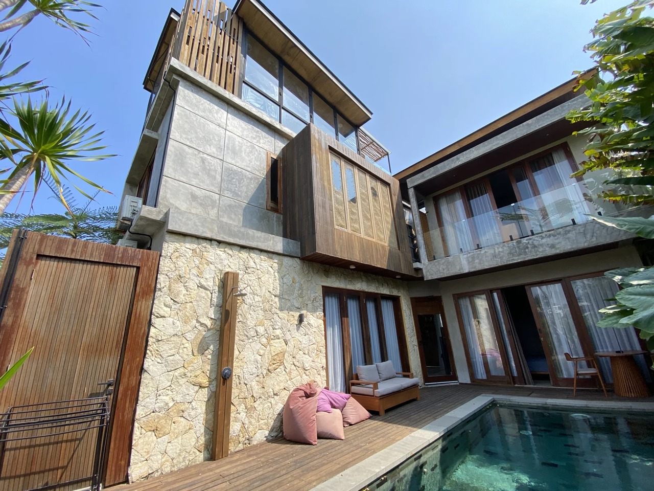 4BR Private Villa with Sea View - Cemagi
