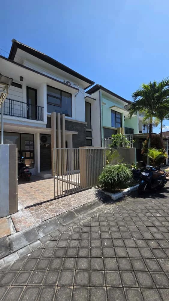 DO 114 - HOUSE FOR SALE IN GARDENLAND