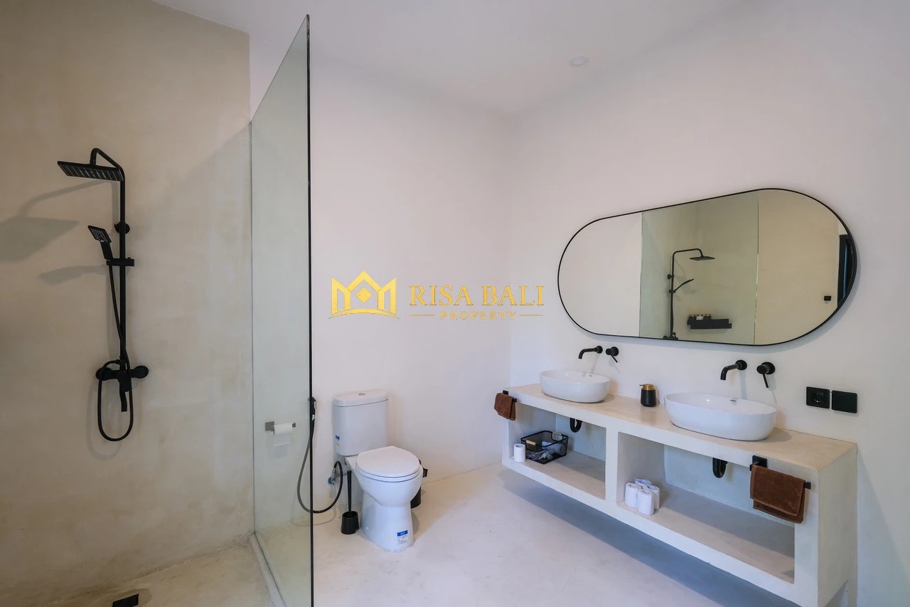 LUXURY 4-BEDROOM VILLA FOR MONTHLY RENT