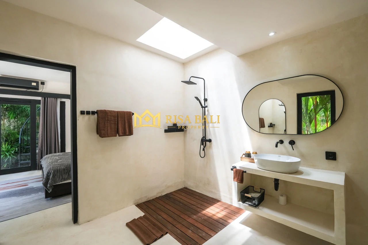 LUXURY 4-BEDROOM VILLA FOR MONTHLY RENT