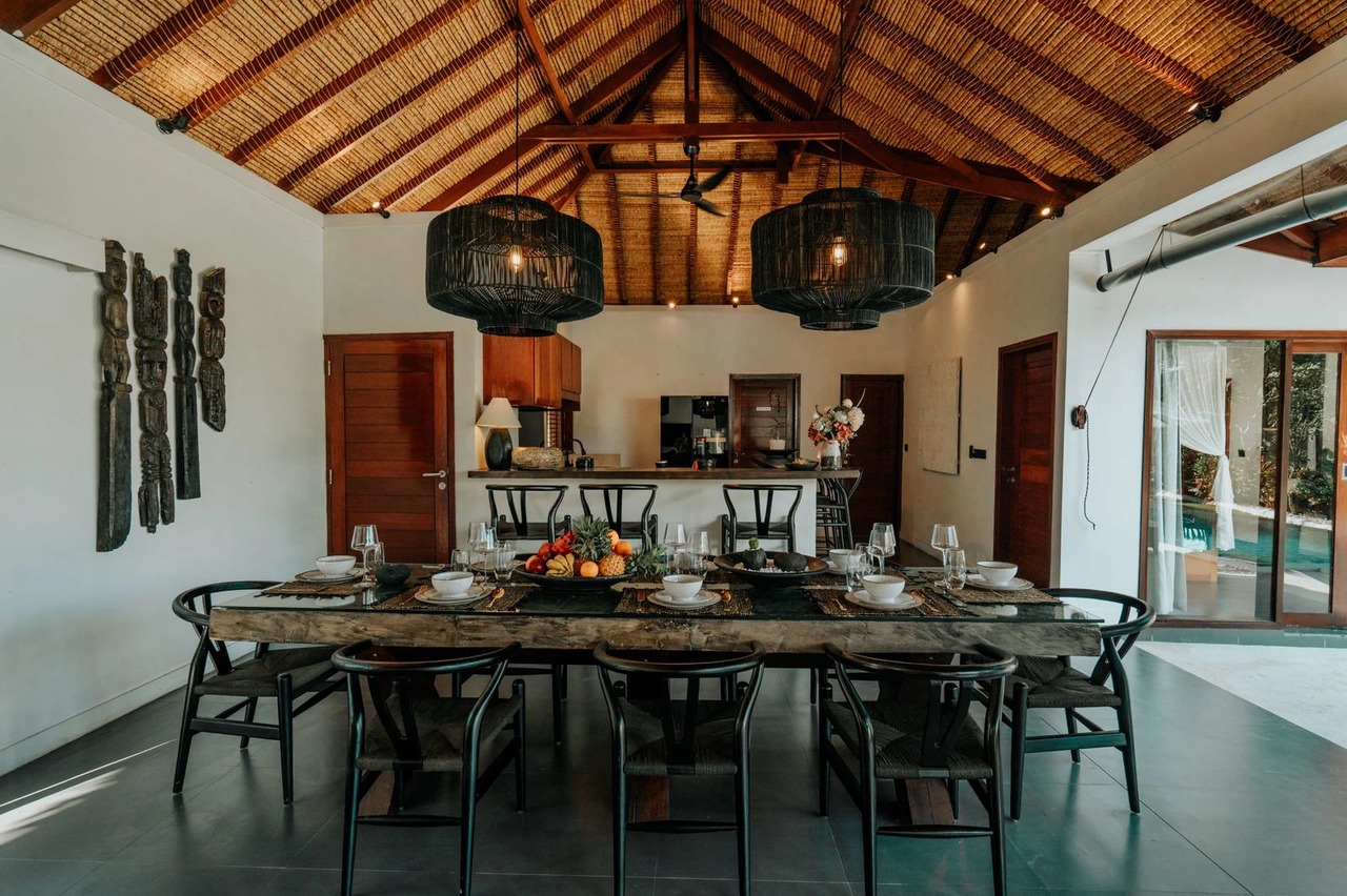 4BR Luxury Villa w/ Garden & Jungle View