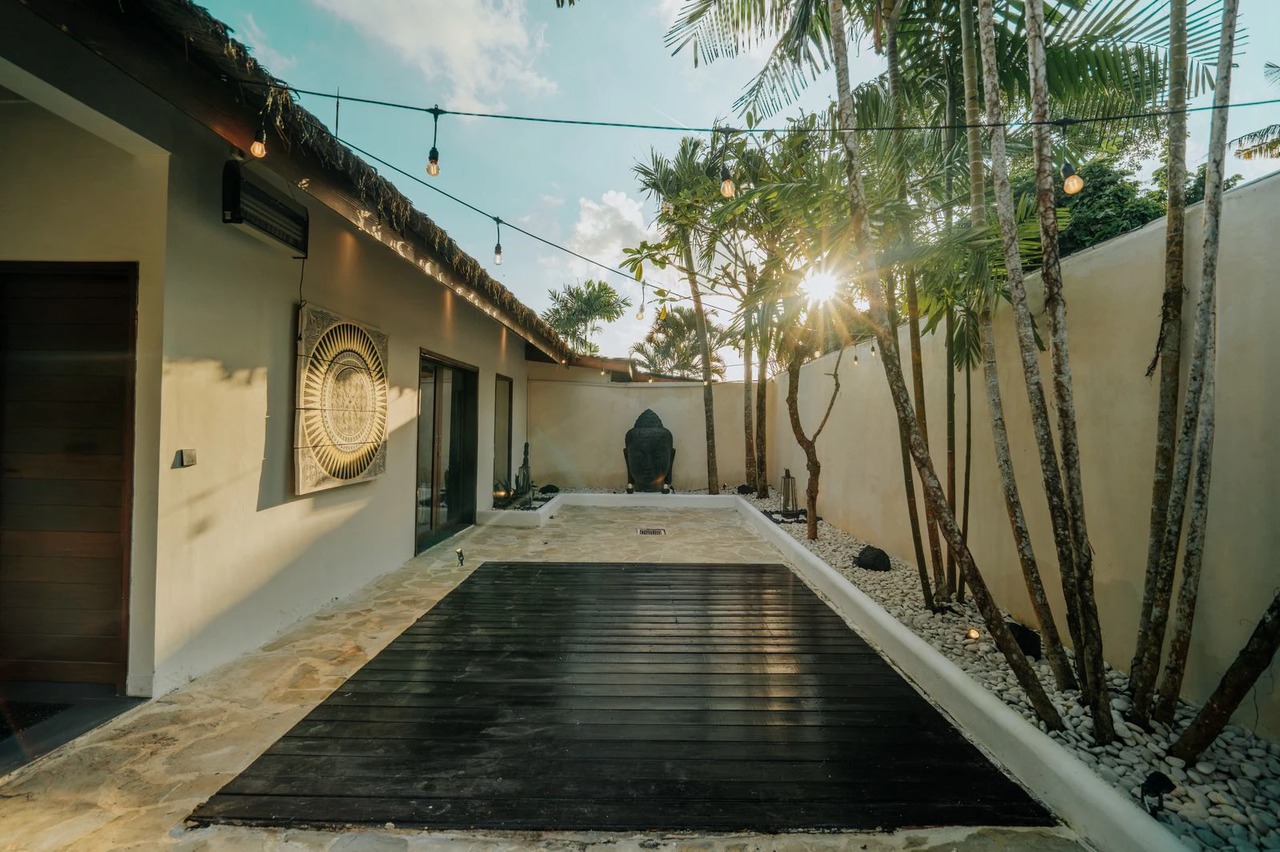 4BR Luxury Villa w/ Garden & Jungle View