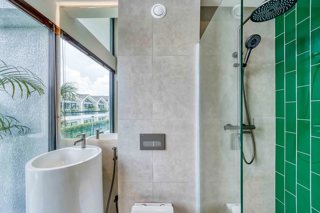 Modern 2BR Villa w/ Private Pool and Bal