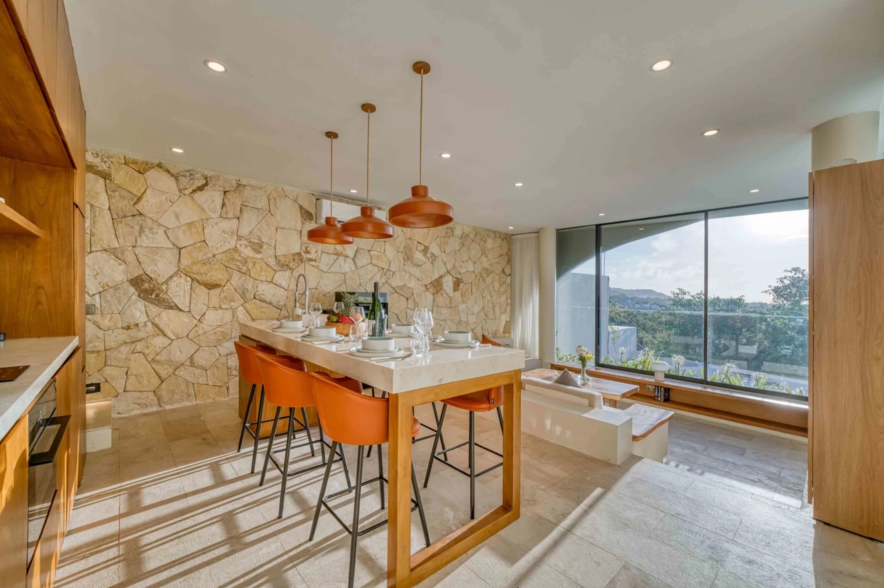 Luxury 3BR Villa w/ Rooftop Patio and Ja