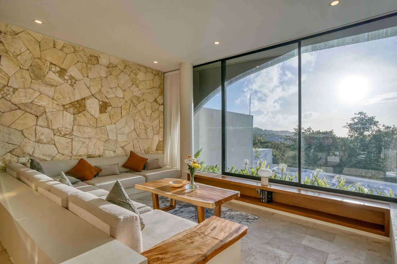 Luxury 3BR Villa w/ Rooftop Patio and Ja