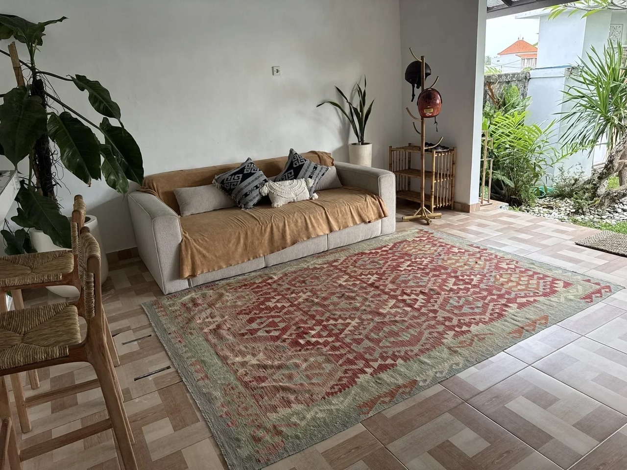 Cozy Seseh home, 2bed 2bath