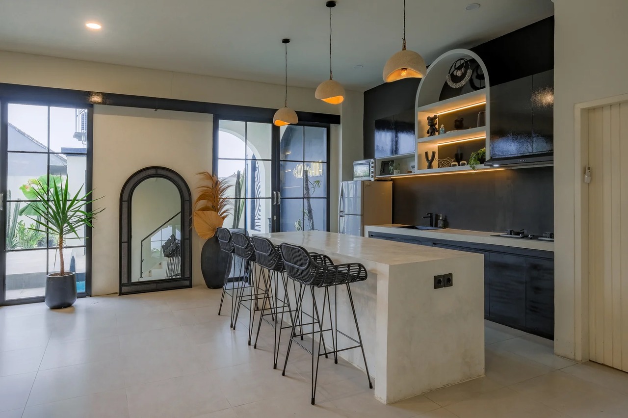 Luxury 2BR Villa w/ Rooftop Lounge