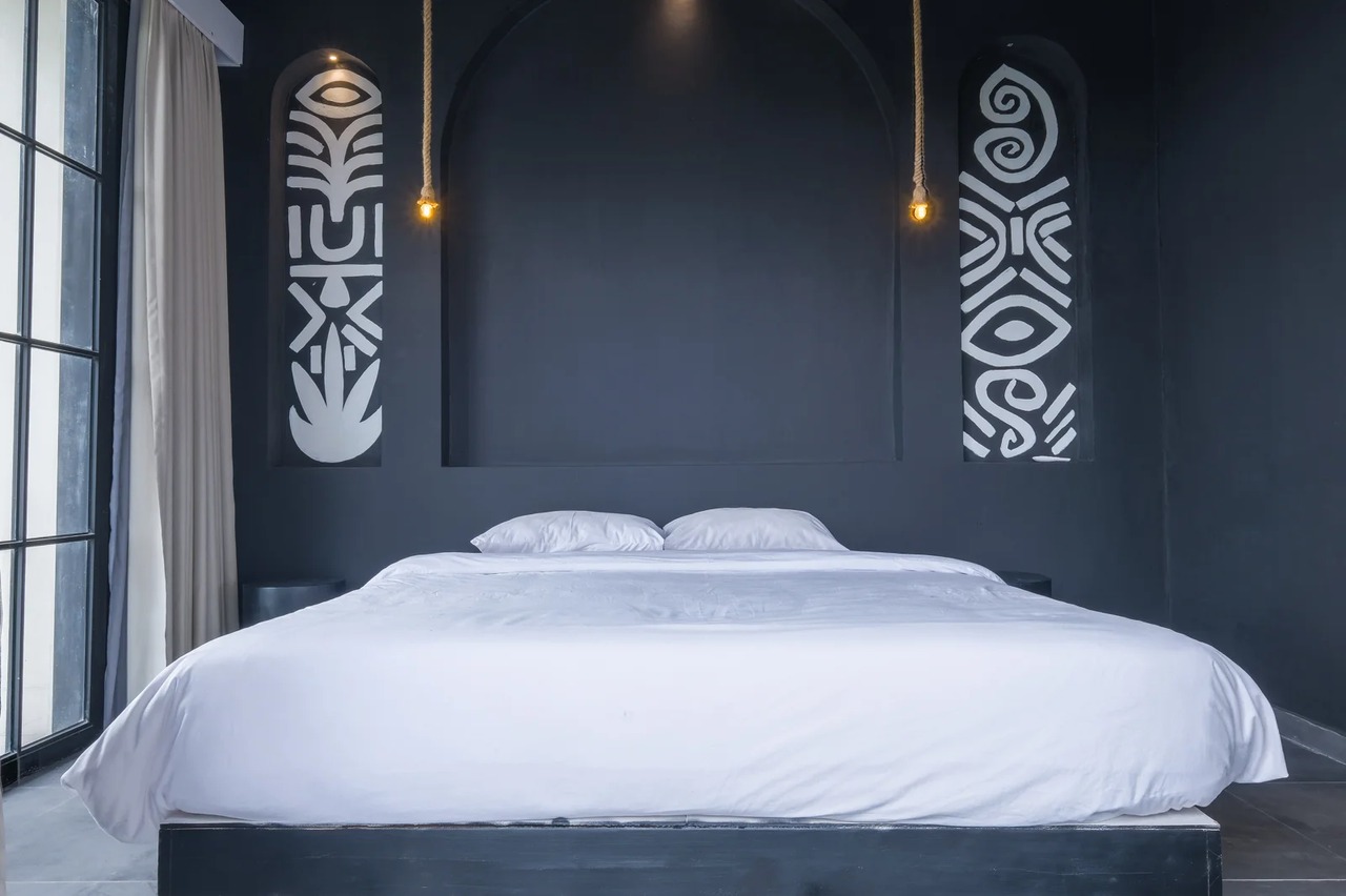 Luxury 2BR Villa w/ Rooftop Lounge