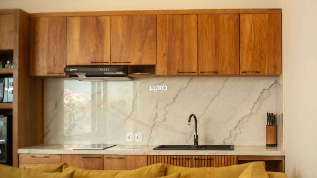 3-Bedroom Modern Villa – Beachside Sanur