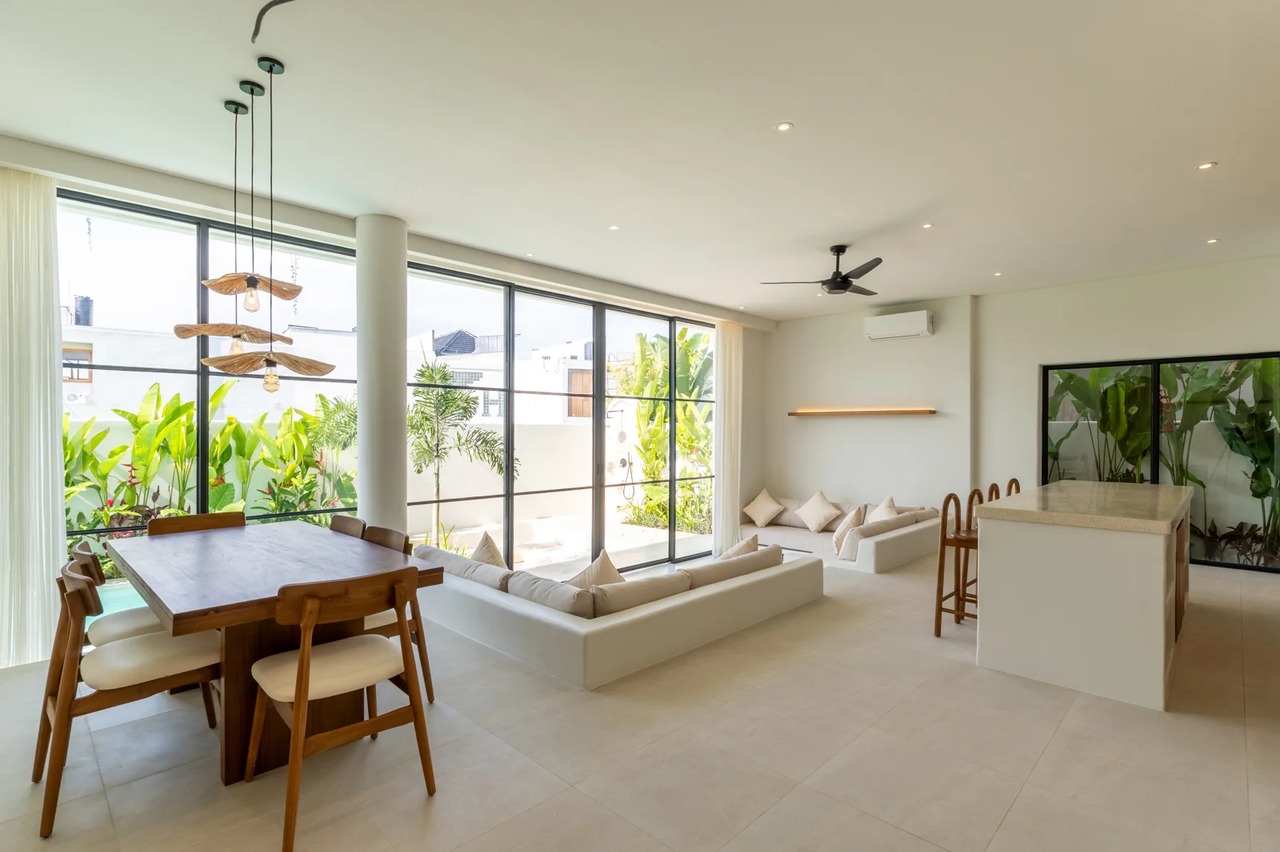 BRAND NEW LUXURY 3-BED VILLA IN SESEH