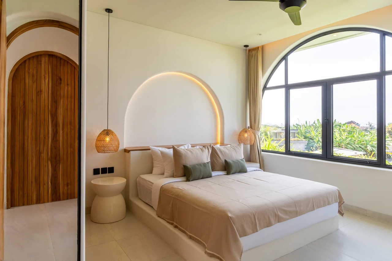 BRAND NEW LUXURY 3-BED VILLA IN SESEH