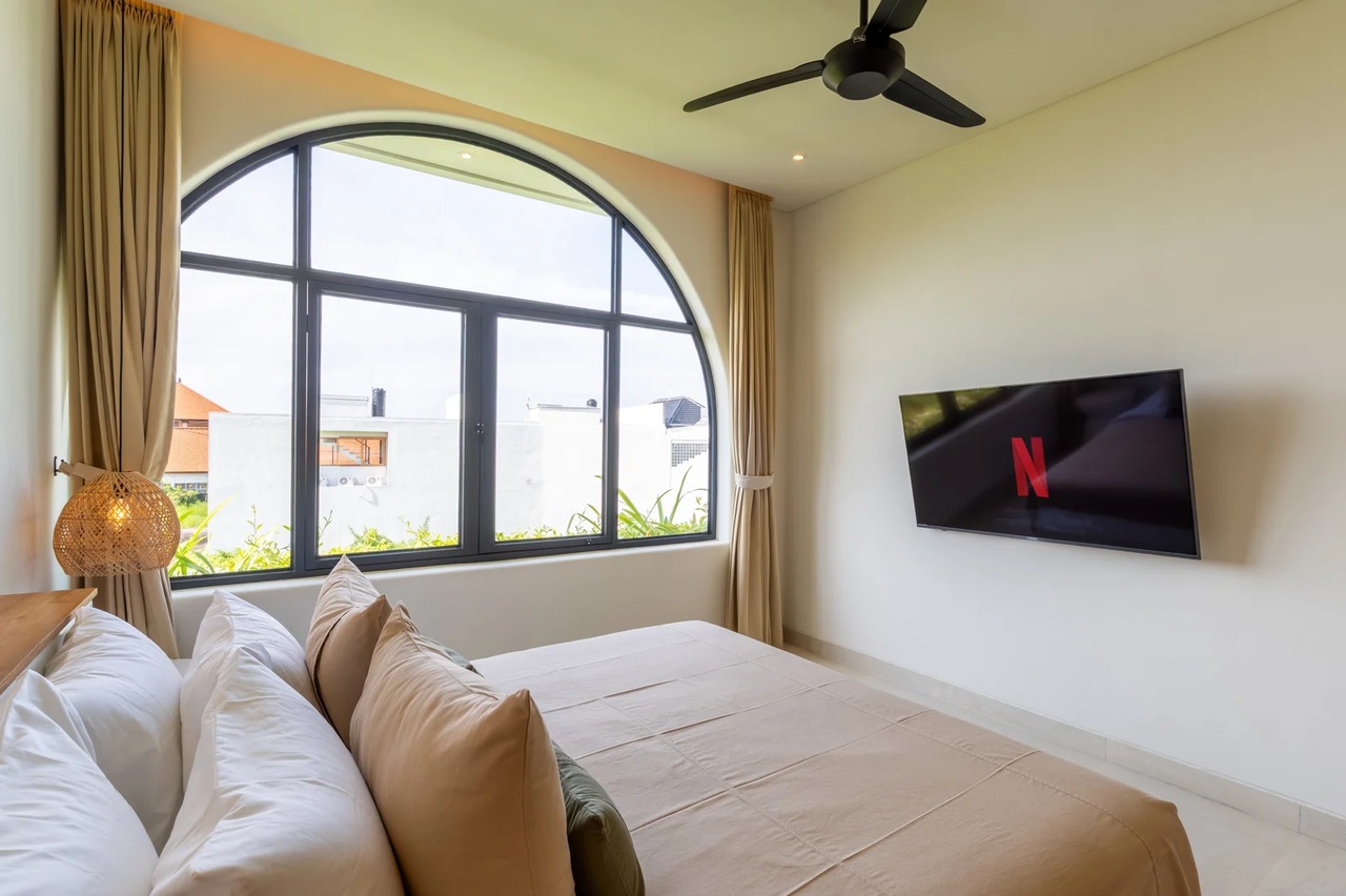 BRAND NEW LUXURY 3-BED VILLA IN SESEH