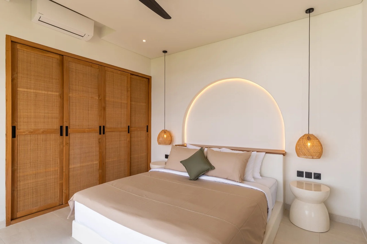BRAND NEW LUXURY 3-BED VILLA IN SESEH