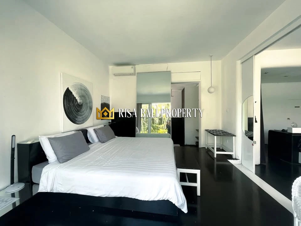 A PEACEFUL 2-BEDROOM VILLA 