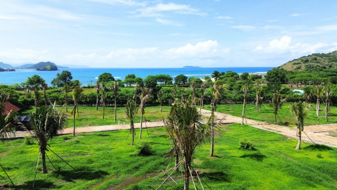 SUMBAWA, 600m² at Coconut Grove