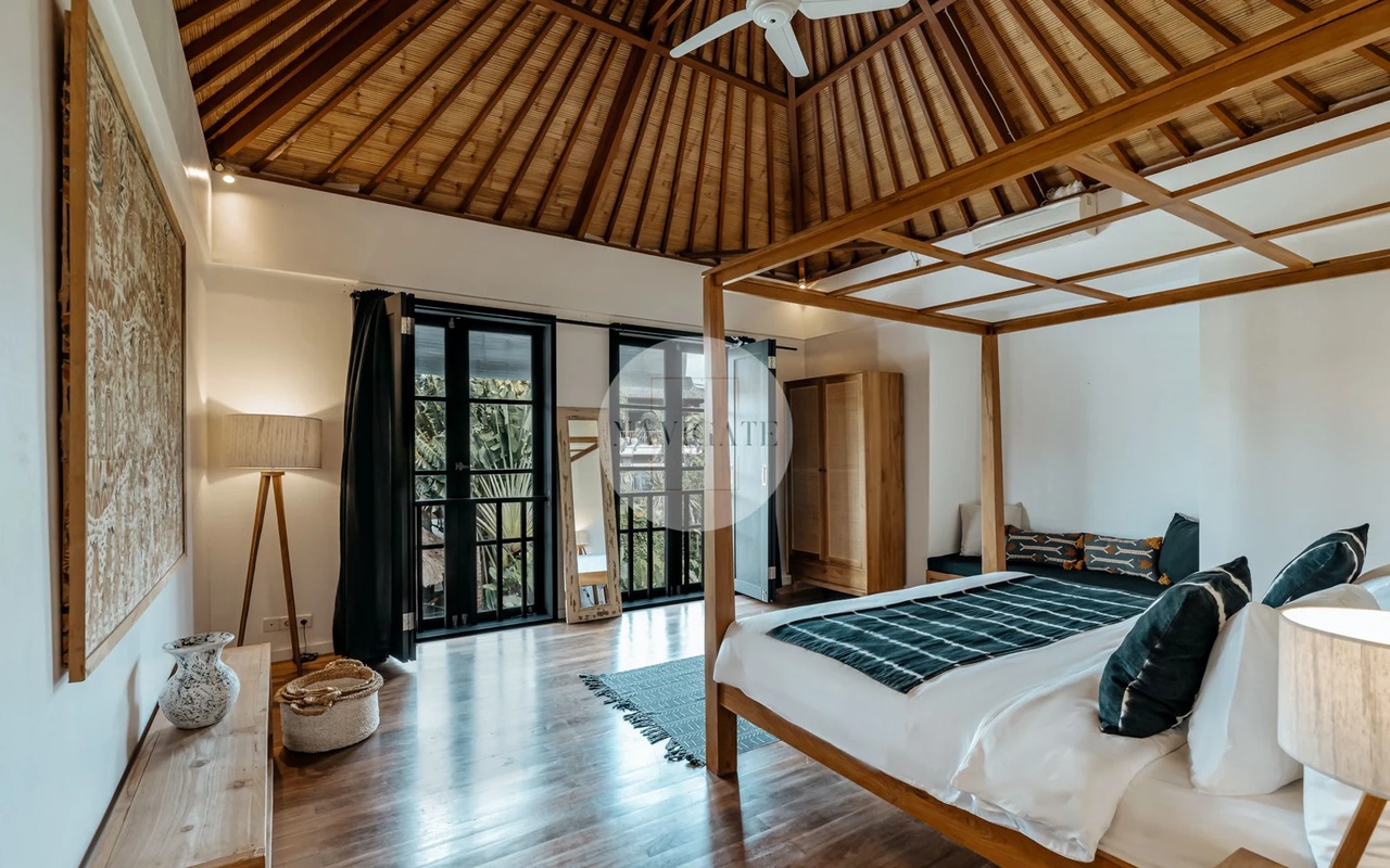 4BR VILLA IN THE HEART OF BERAWA