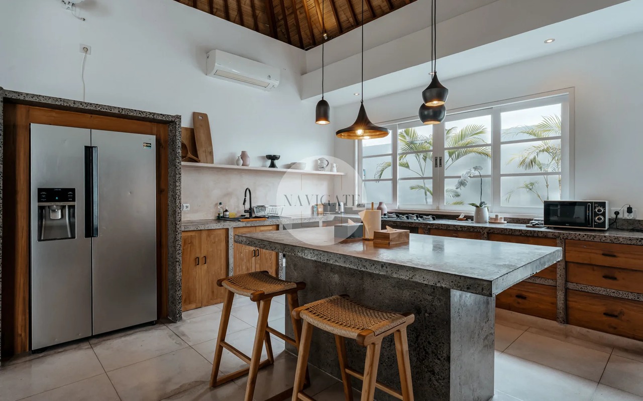 4BR VILLA IN THE HEART OF BERAWA